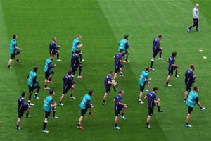 football warm up